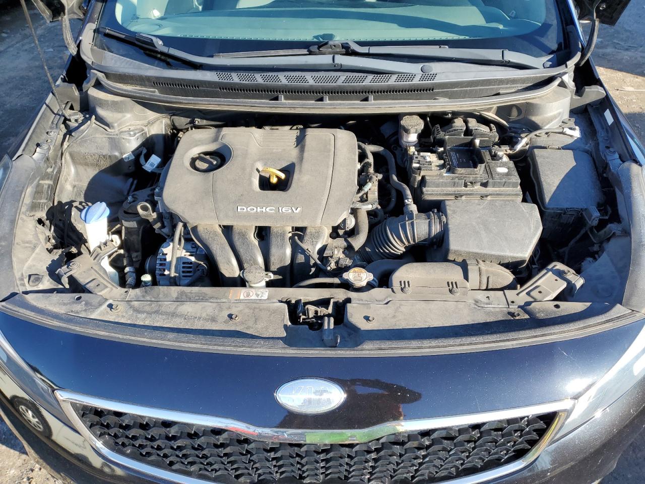 2017 Kia Forte - Image 11