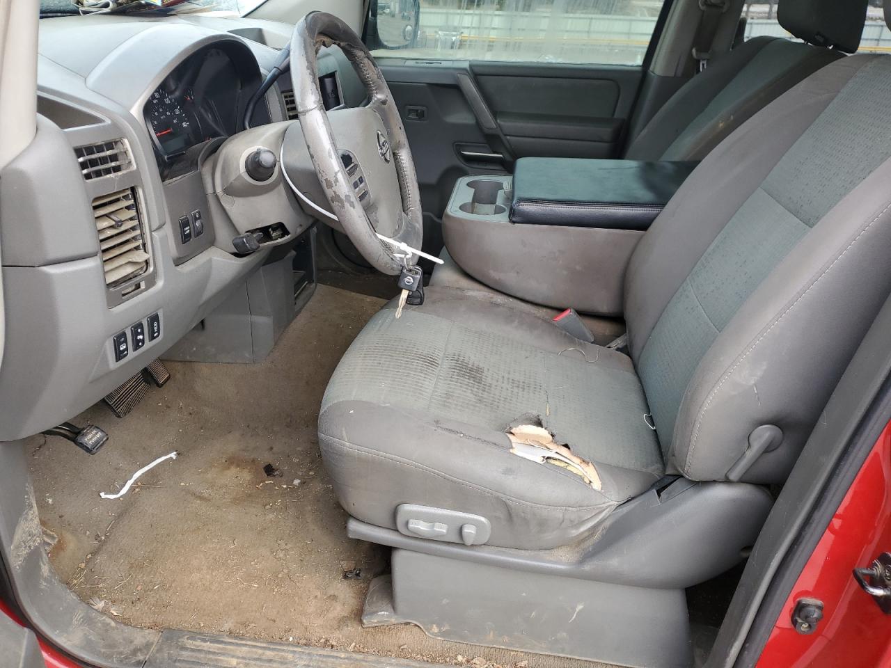 2005 Nissan Titan - Image 7