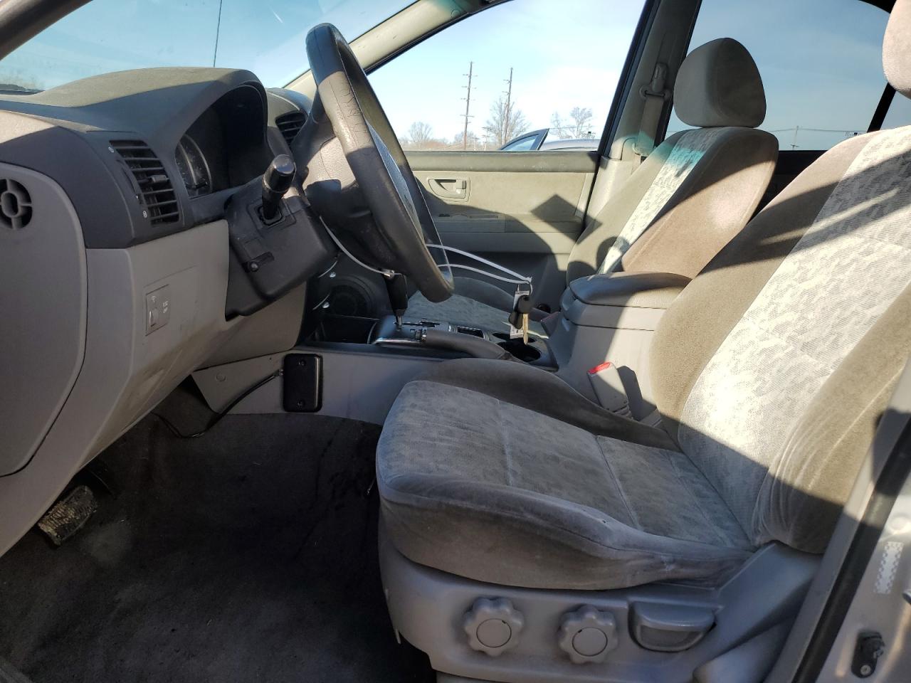 2007 Kia Sorento - Image 7