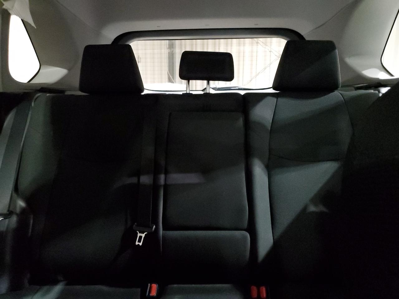 2021 Toyota RAV 4 - Image 10