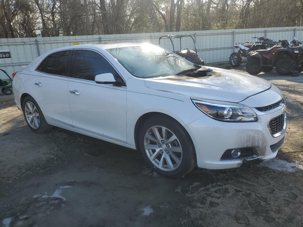 2015 Chevrolet Malibu - Image 4