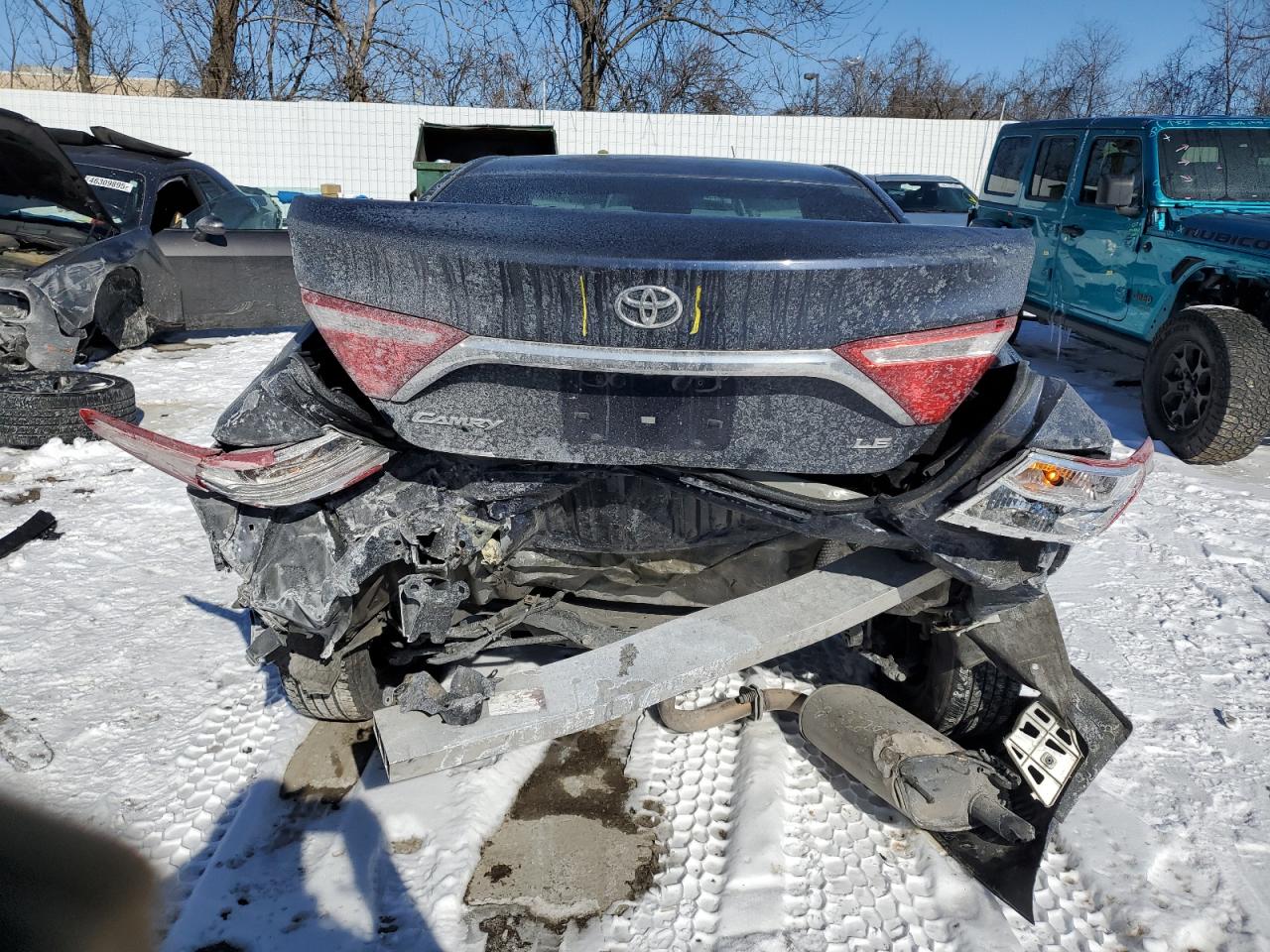 2015 Toyota Camry - Image 6