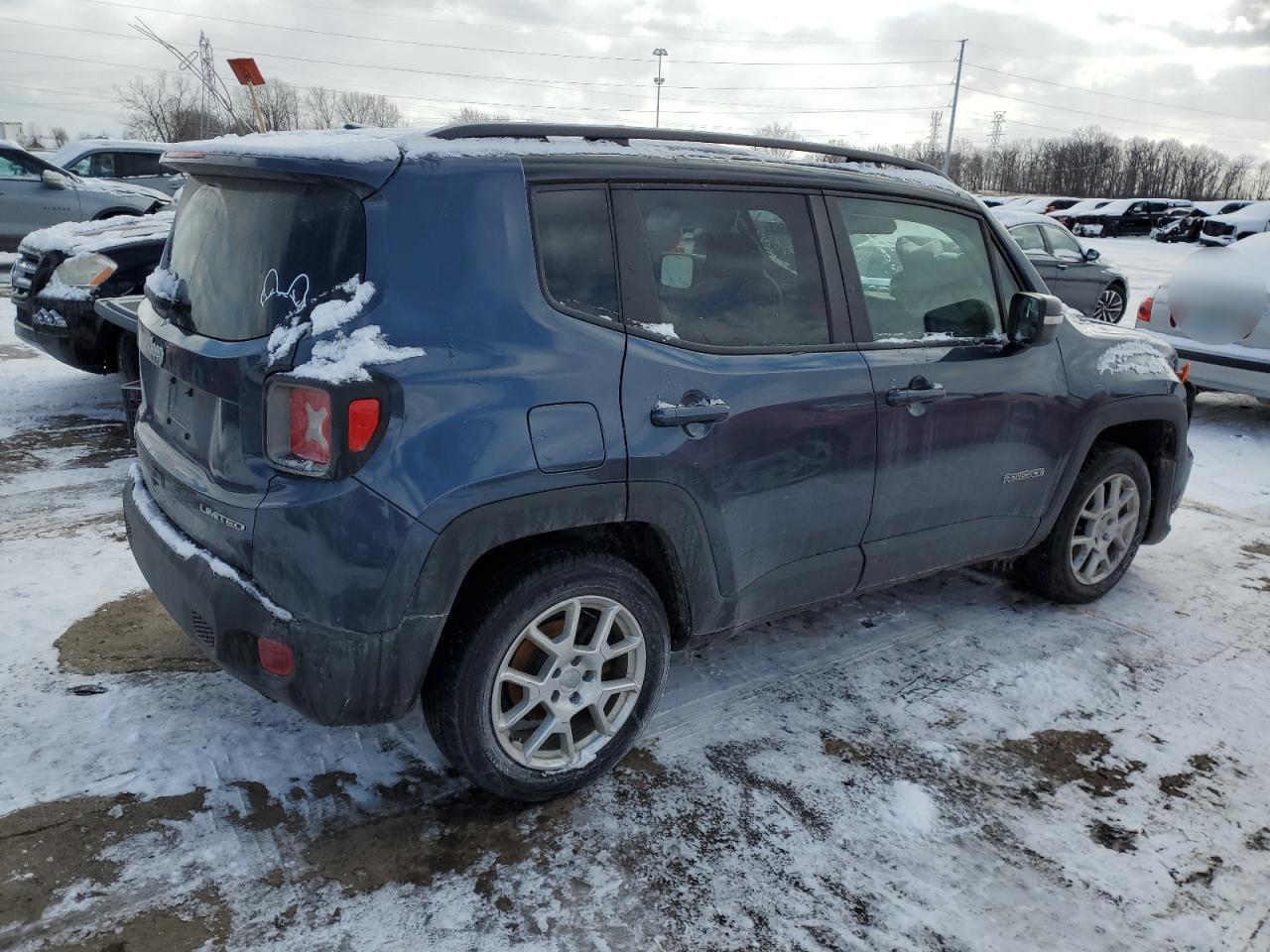 2021 Jeep Renegade - Image 3