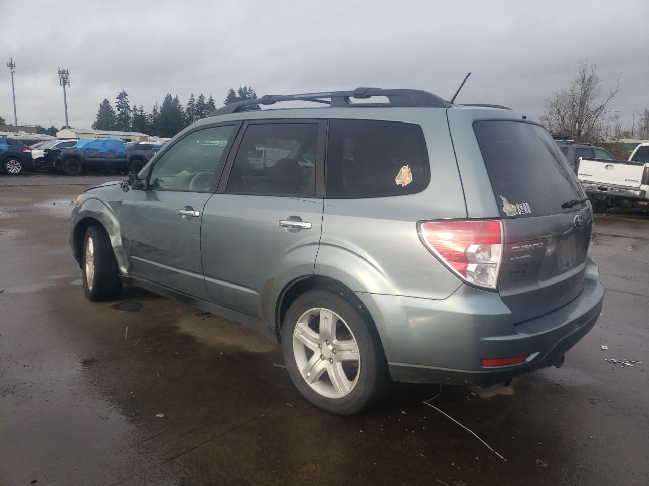 2010 Subaru Forester - Image 2