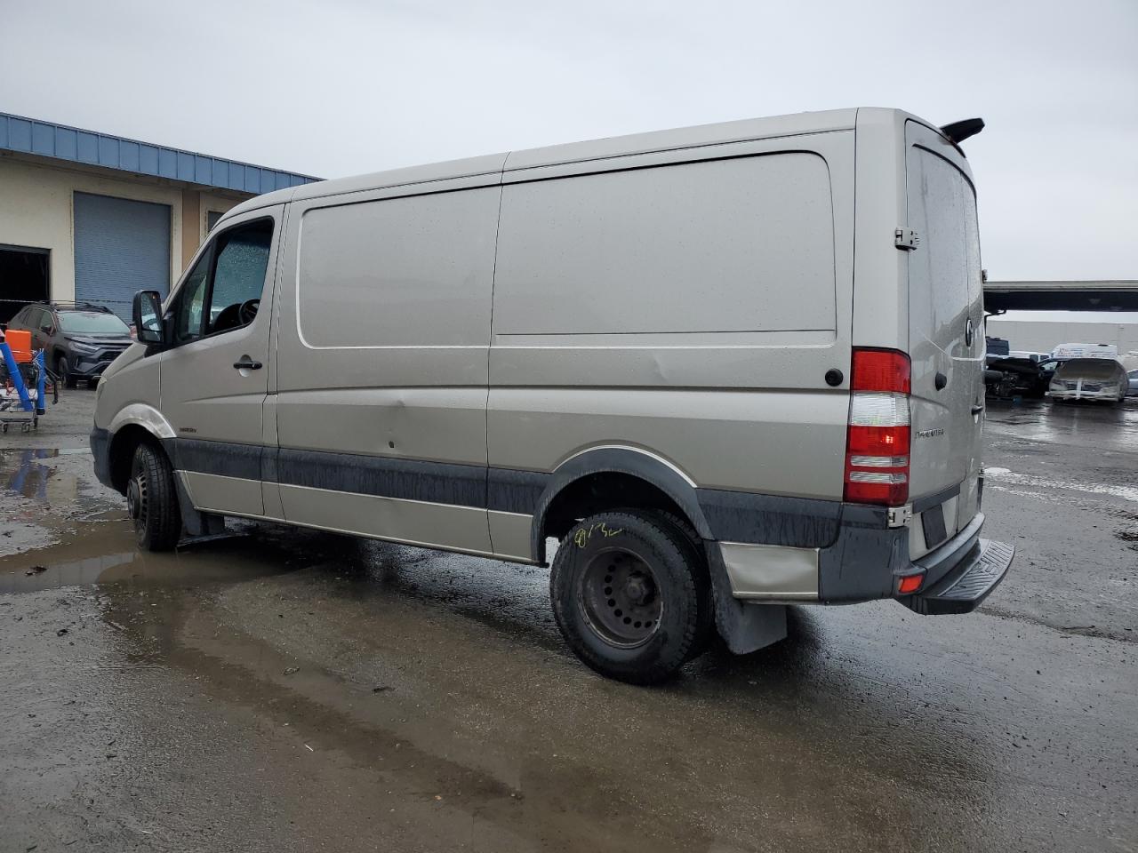 2016 Mercedes-Benz Sprinter - Image 2