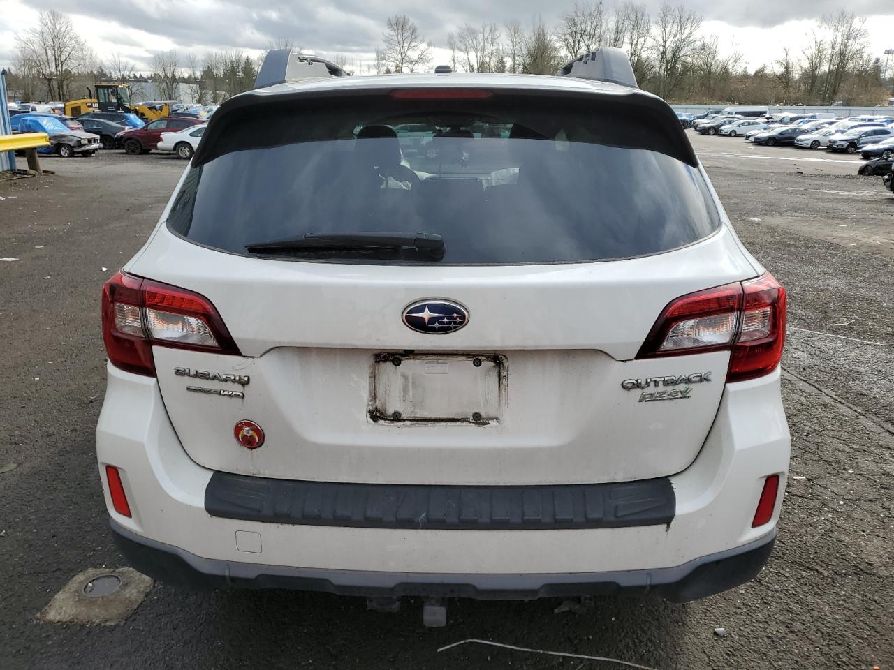 2015 Subaru Outback - Image 6