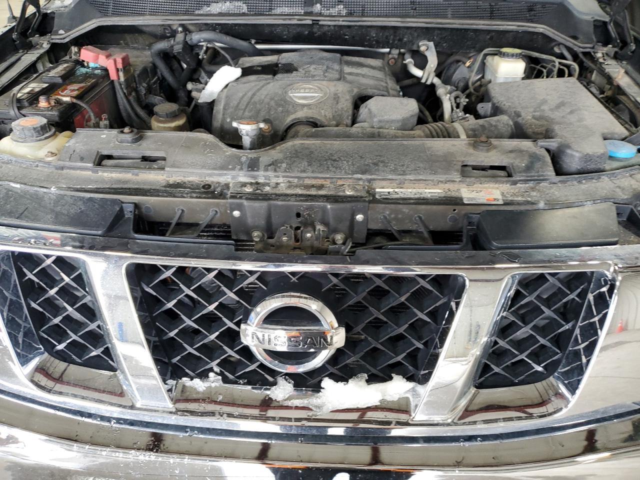 2014 Nissan Titan - Image 11
