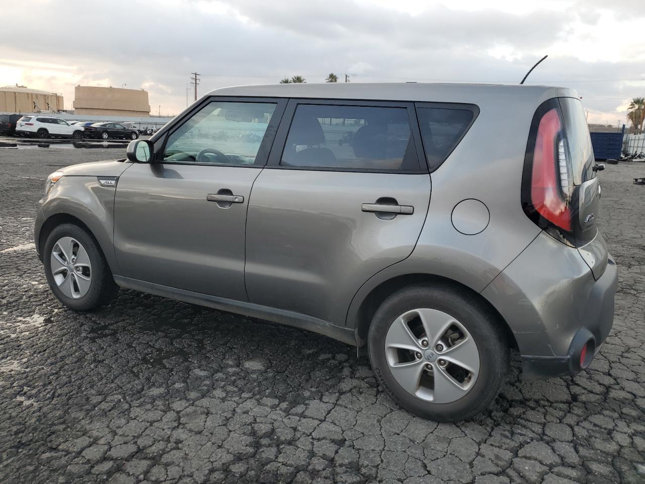 2016 Kia Soul - Image 2