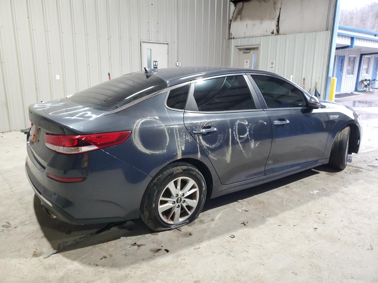 2019 Kia Optima - Image 3