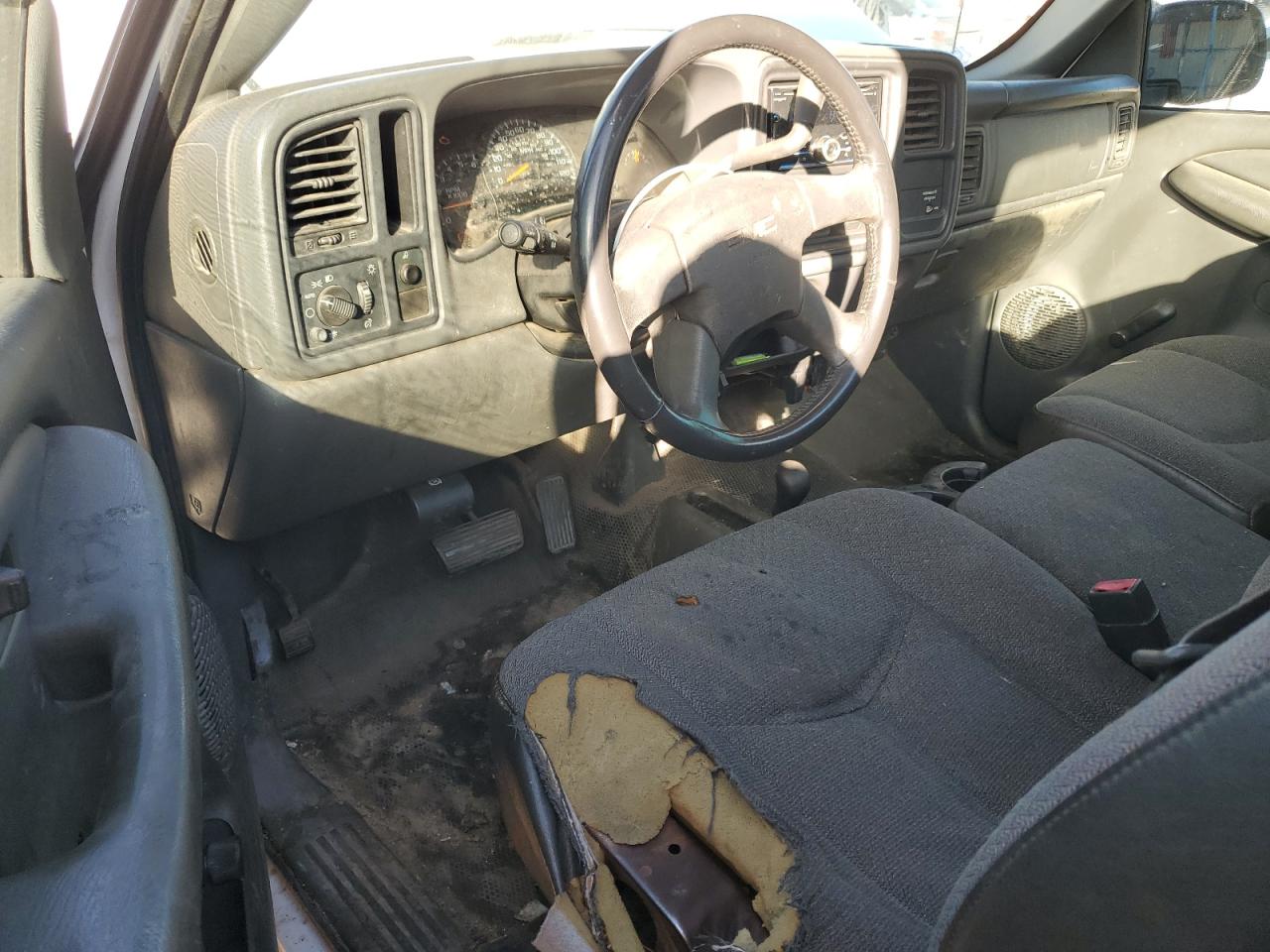 2003 GMC Sierra - Image 8