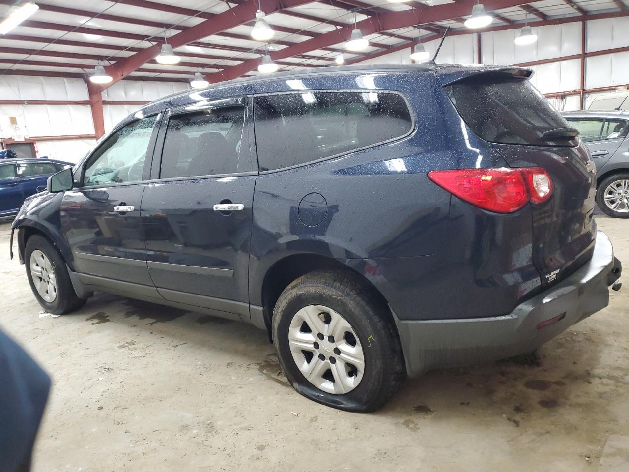2012 Chevrolet Traverse - Image 2