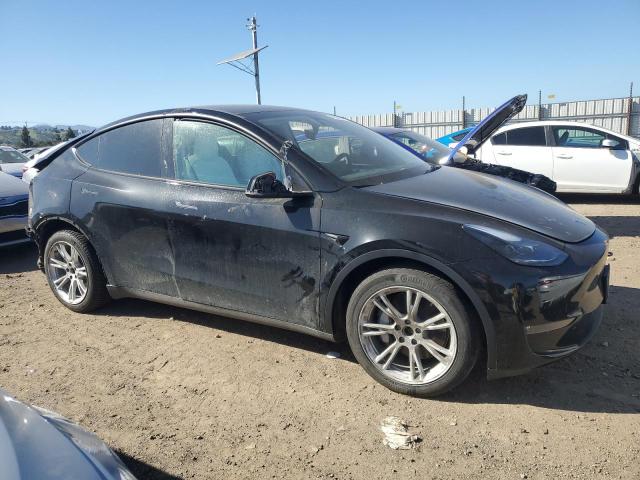  TESLA MODEL Y 2023 Черный