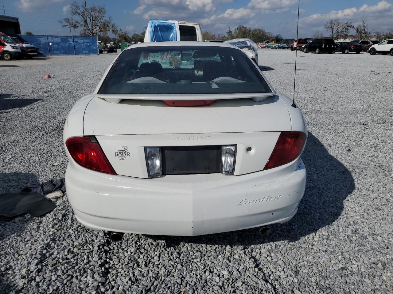 2005 Pontiac Sunfire - Image 6