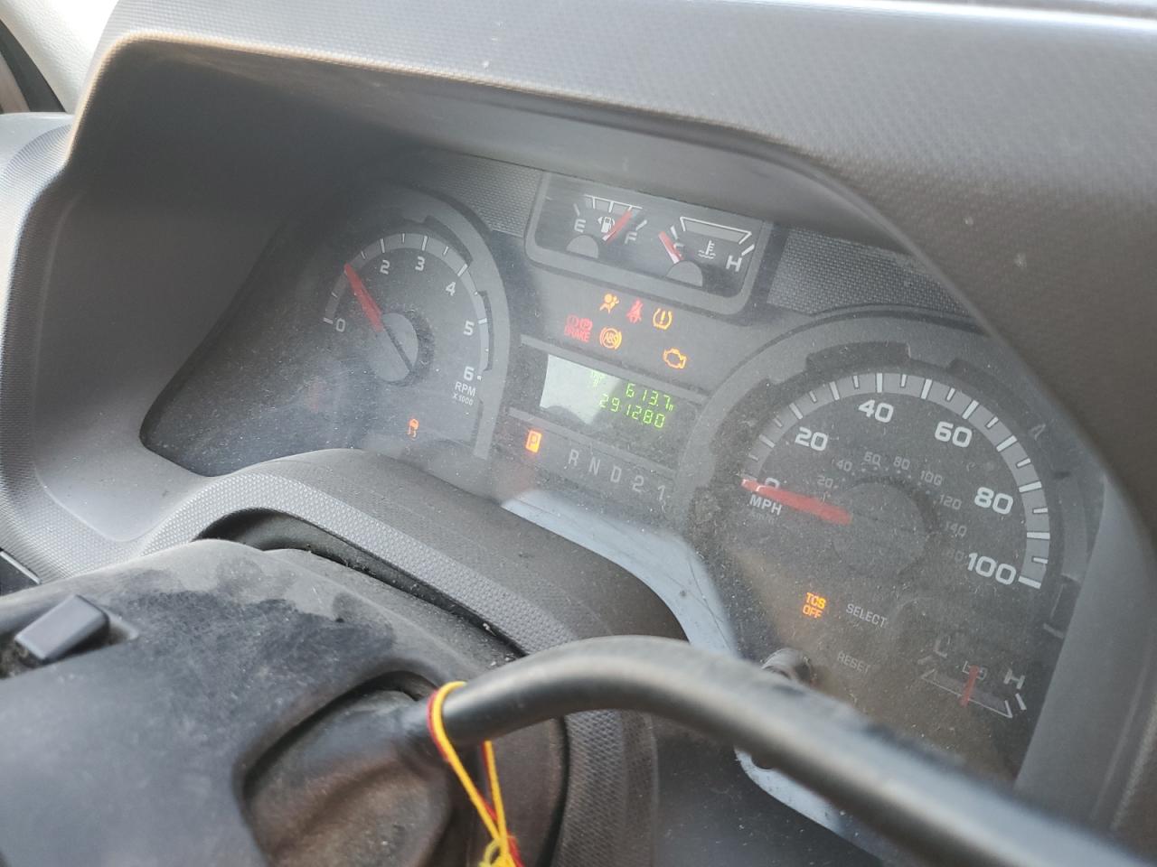 2011 Ford Econoline - Image 9