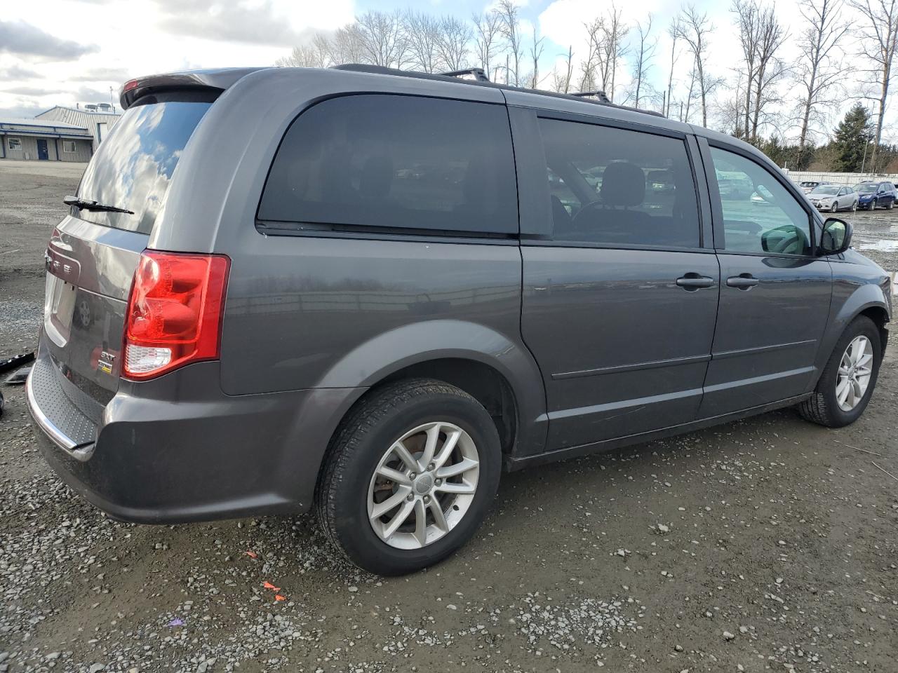 2016 Dodge Caravan - Image 3
