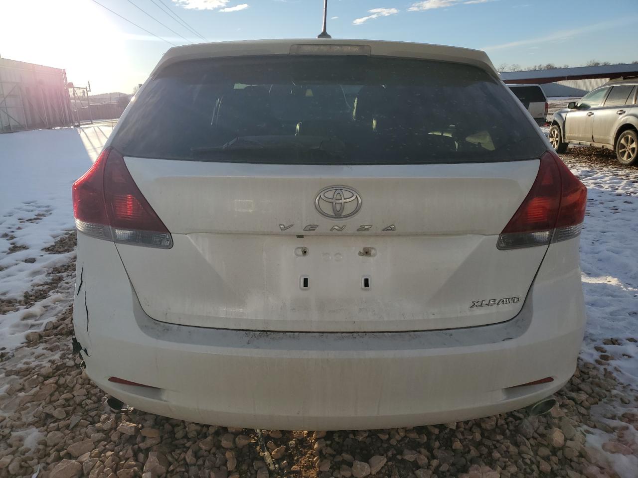 2014 Toyota Venza - Image 6