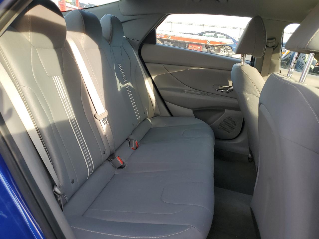 2021 Hyundai Elantra - Image 10