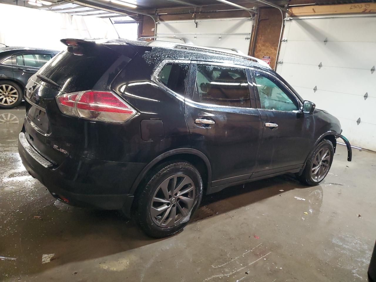 2016 Nissan Rogue - Image 3