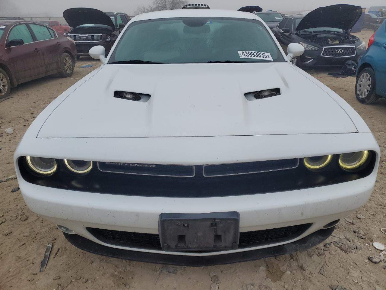 2015 Dodge Challenger - Image 5