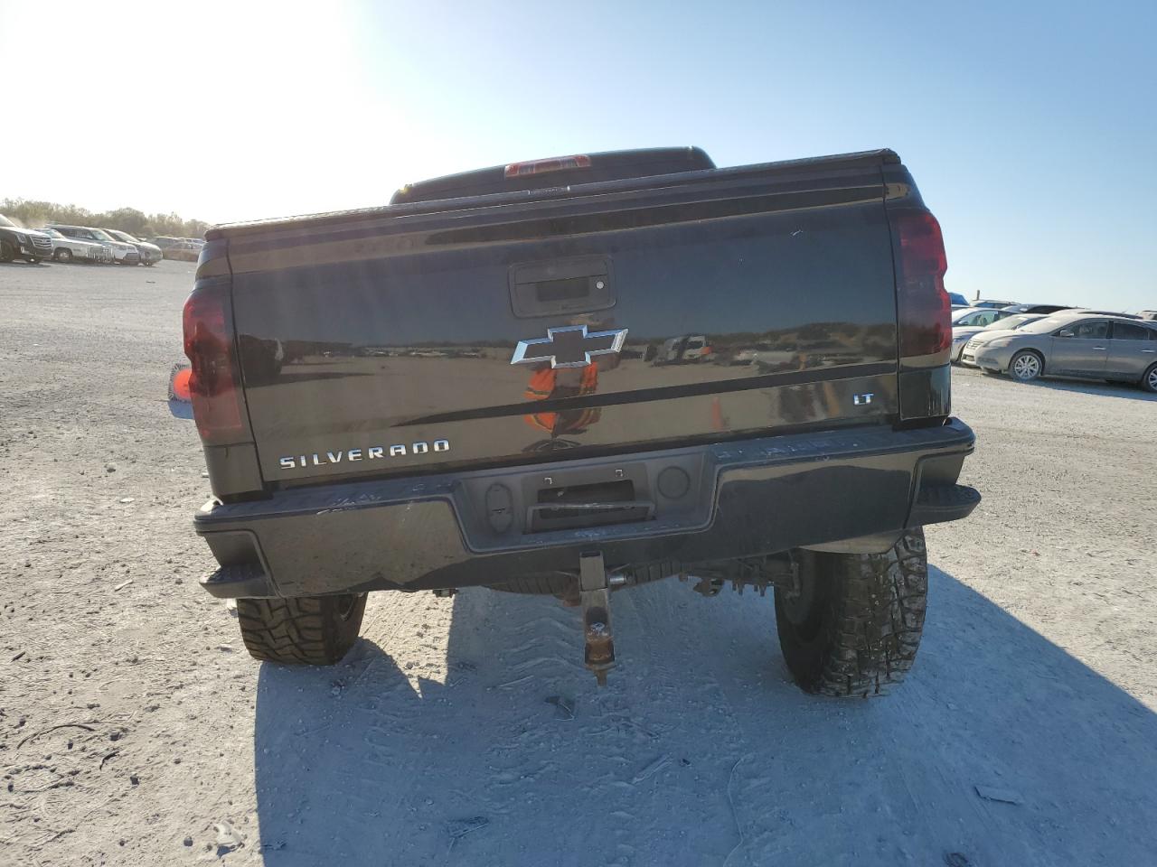 2017 Chevrolet Silverado - Image 6