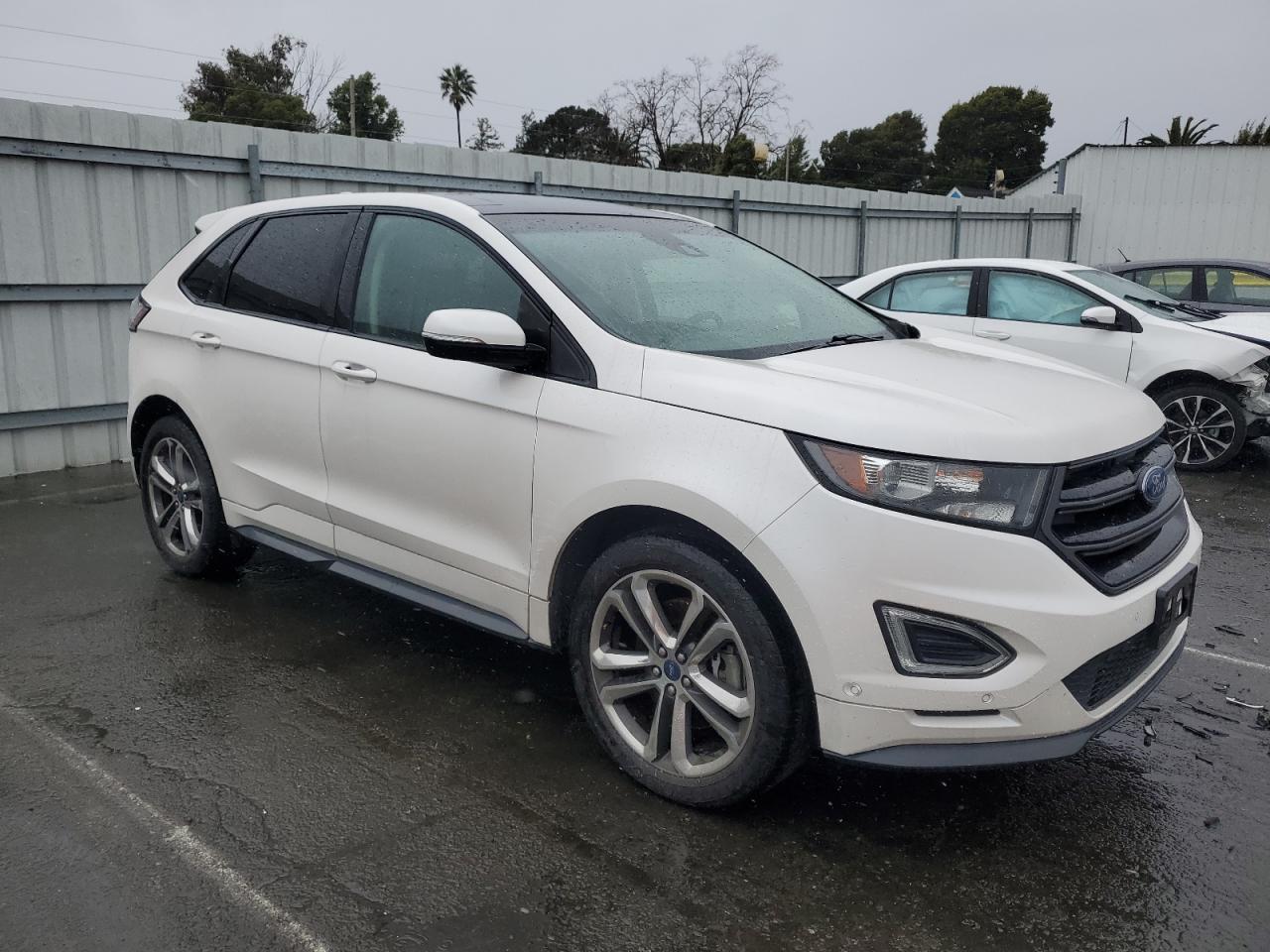 2015 Ford Edge - Image 4