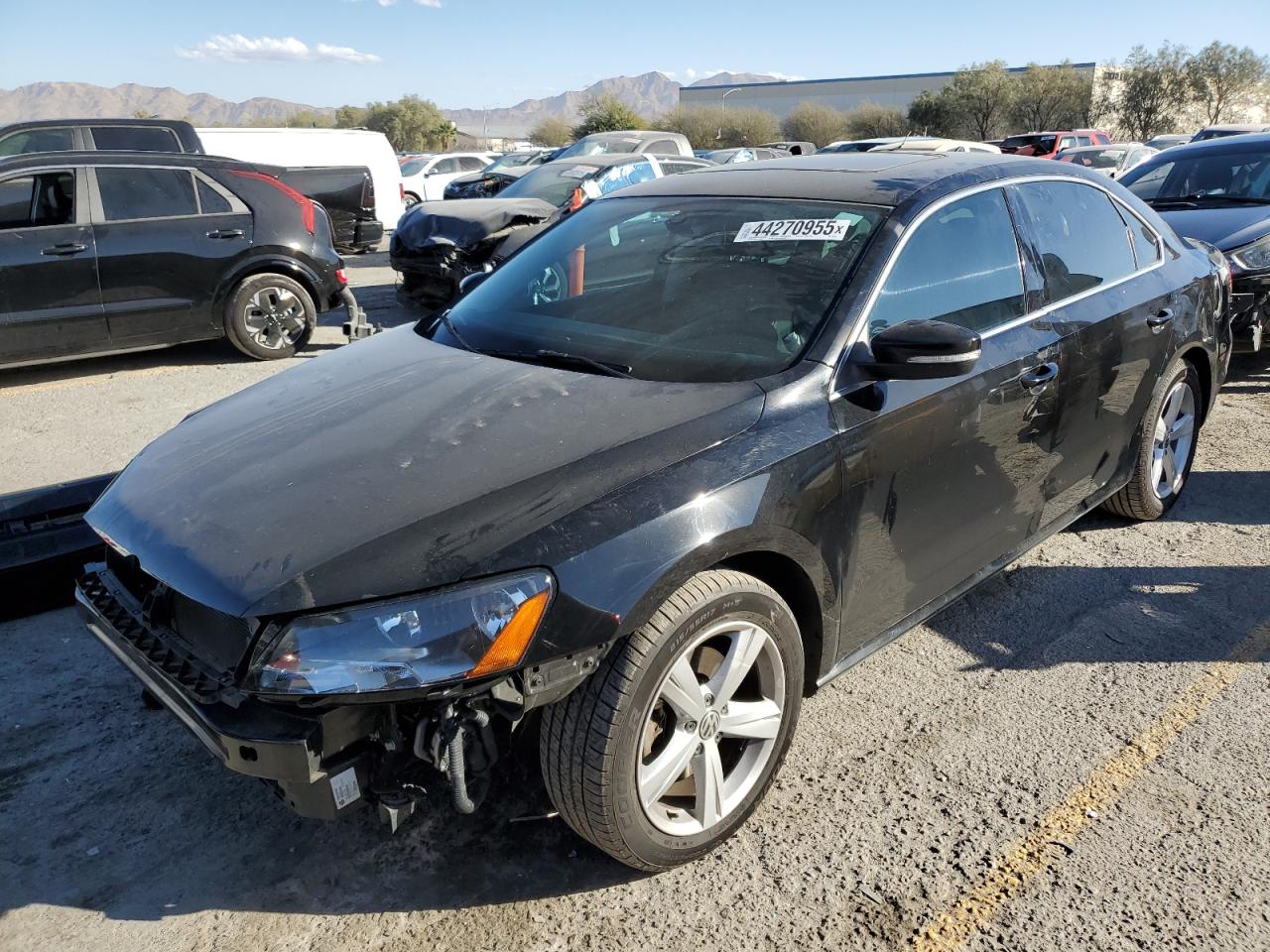 2015 Volkswagen Passat - Image 1
