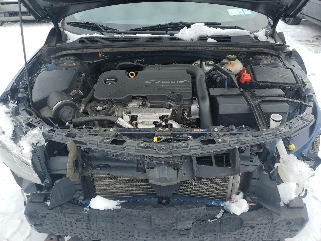 2016 Chevrolet Malibu - Image 11