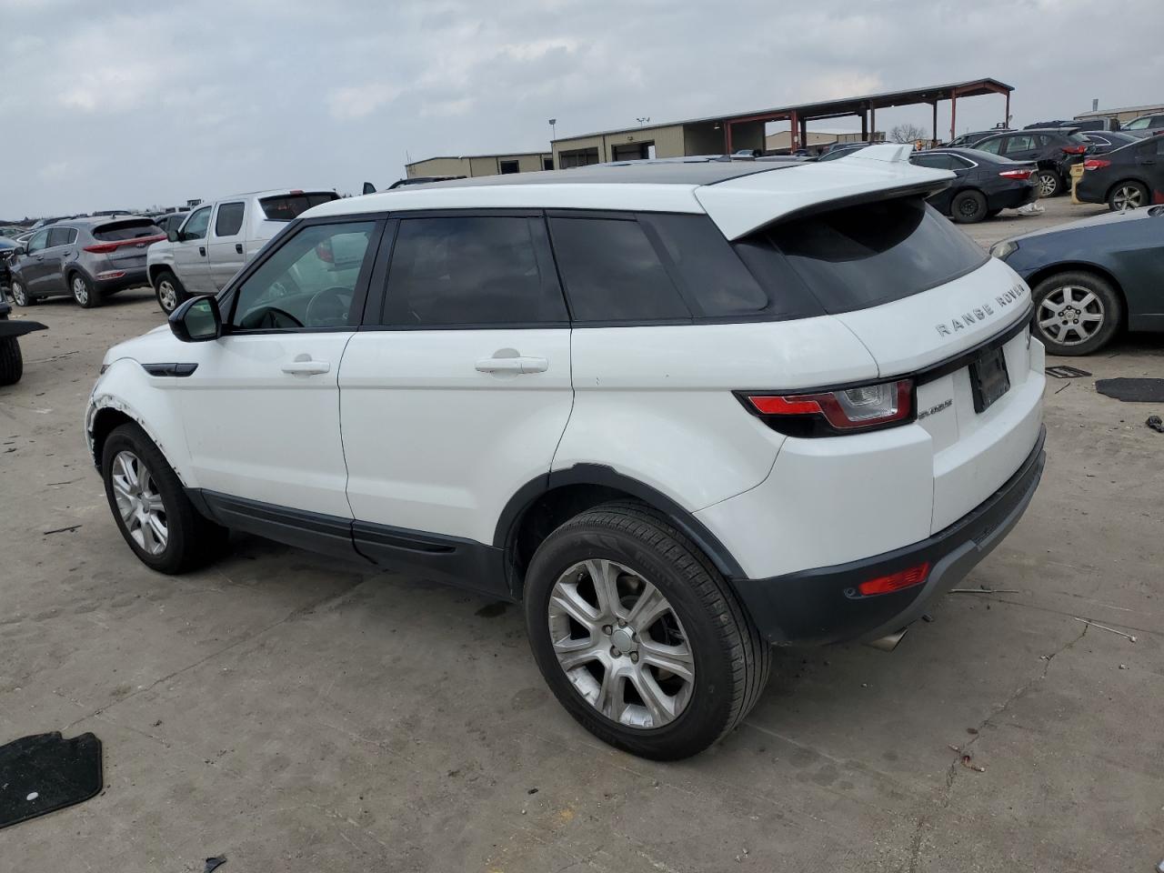 2019 Land Rover Range Rover - Image 2