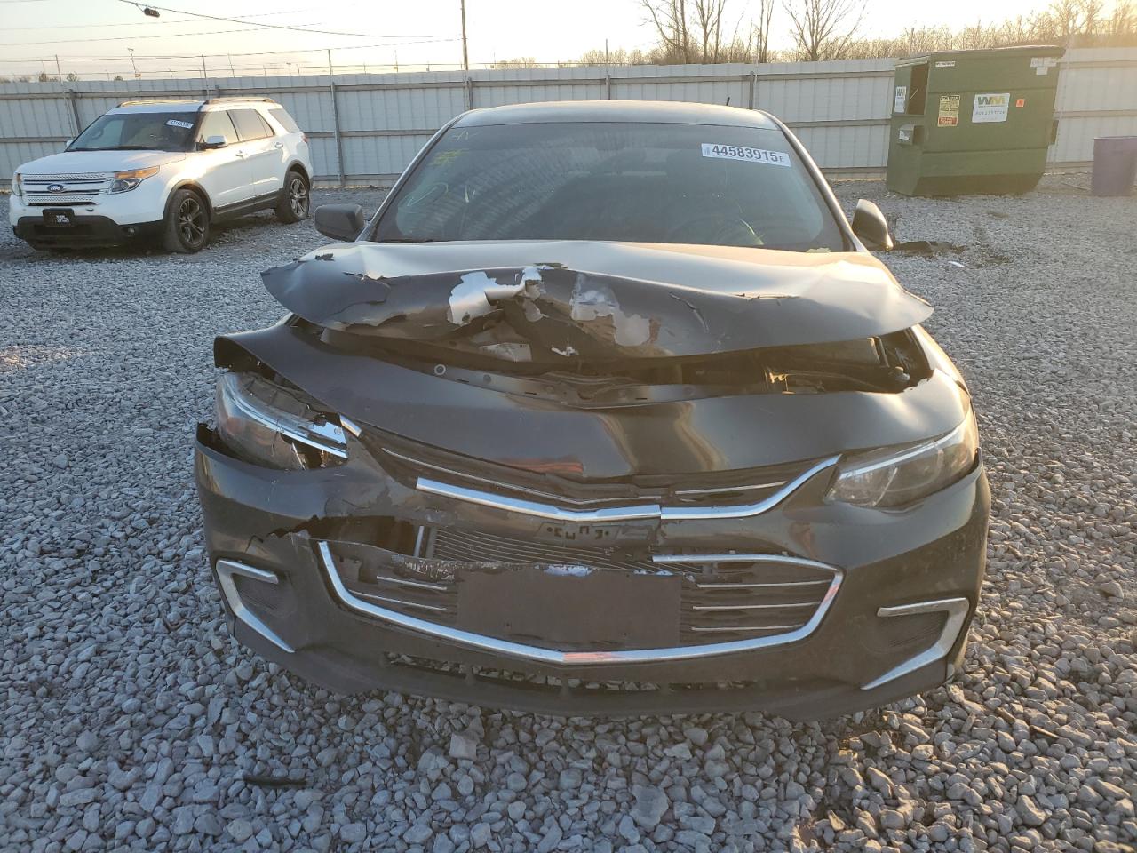2017 Chevrolet Malibu - Image 5
