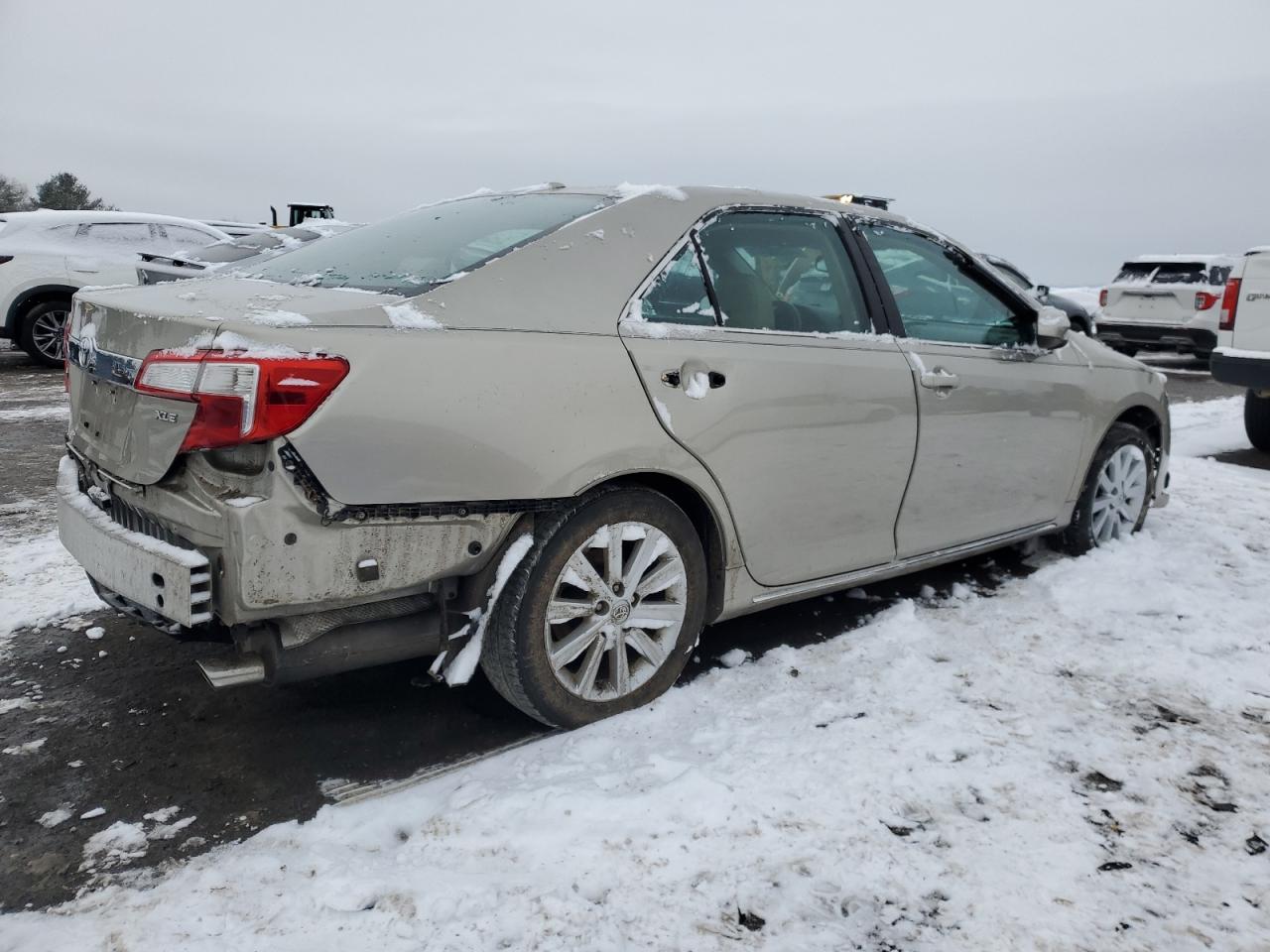 2013 Toyota Camry - Image 3