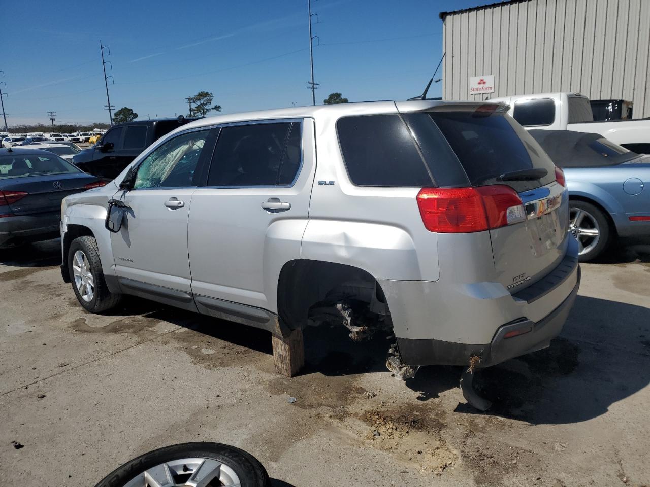 2012 GMC Terrain - Image 2
