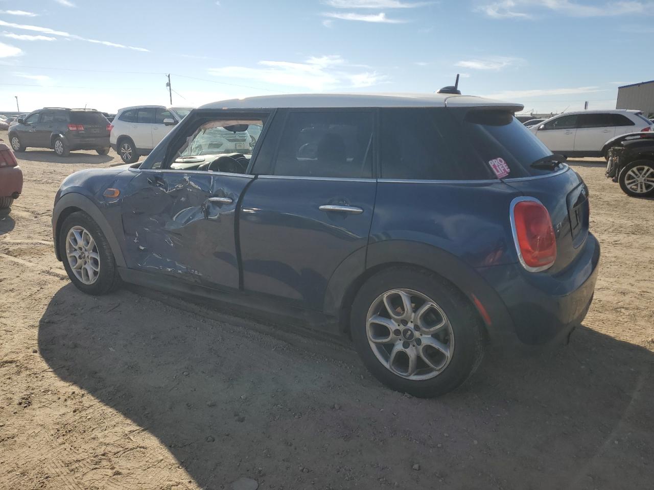2016 MINI Cooper - Image 2