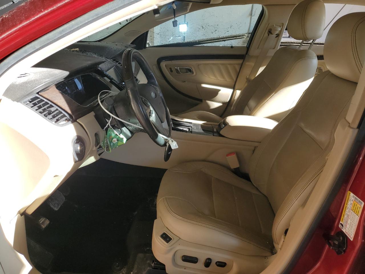 2014 Ford Taurus - Image 7