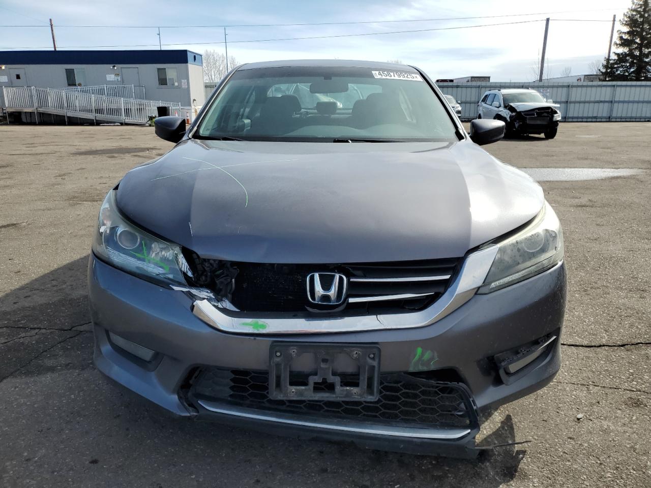 2015 Honda Accord - Image 5