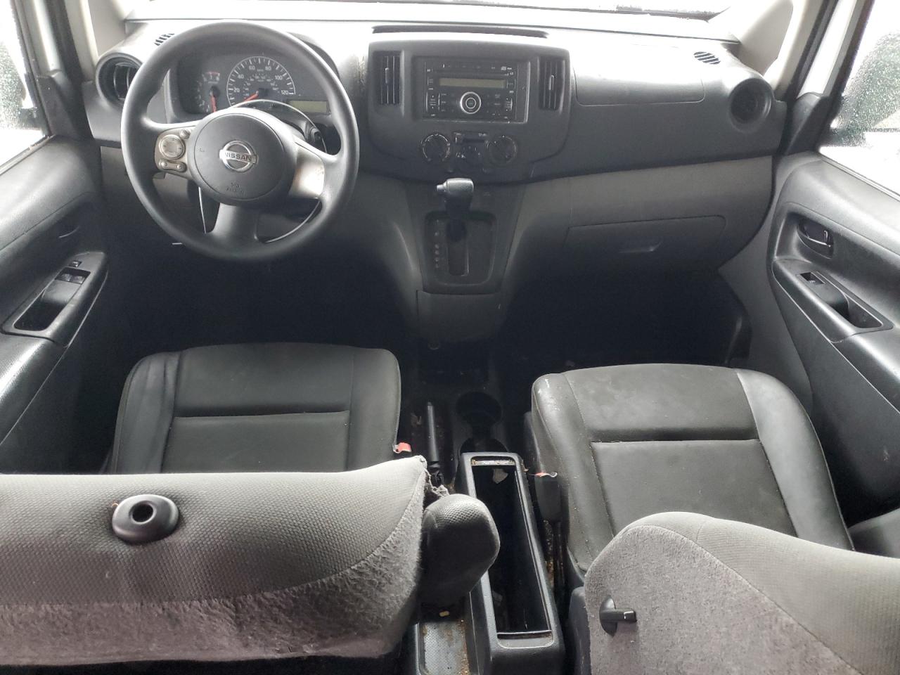 2015 Nissan NV - Image 8