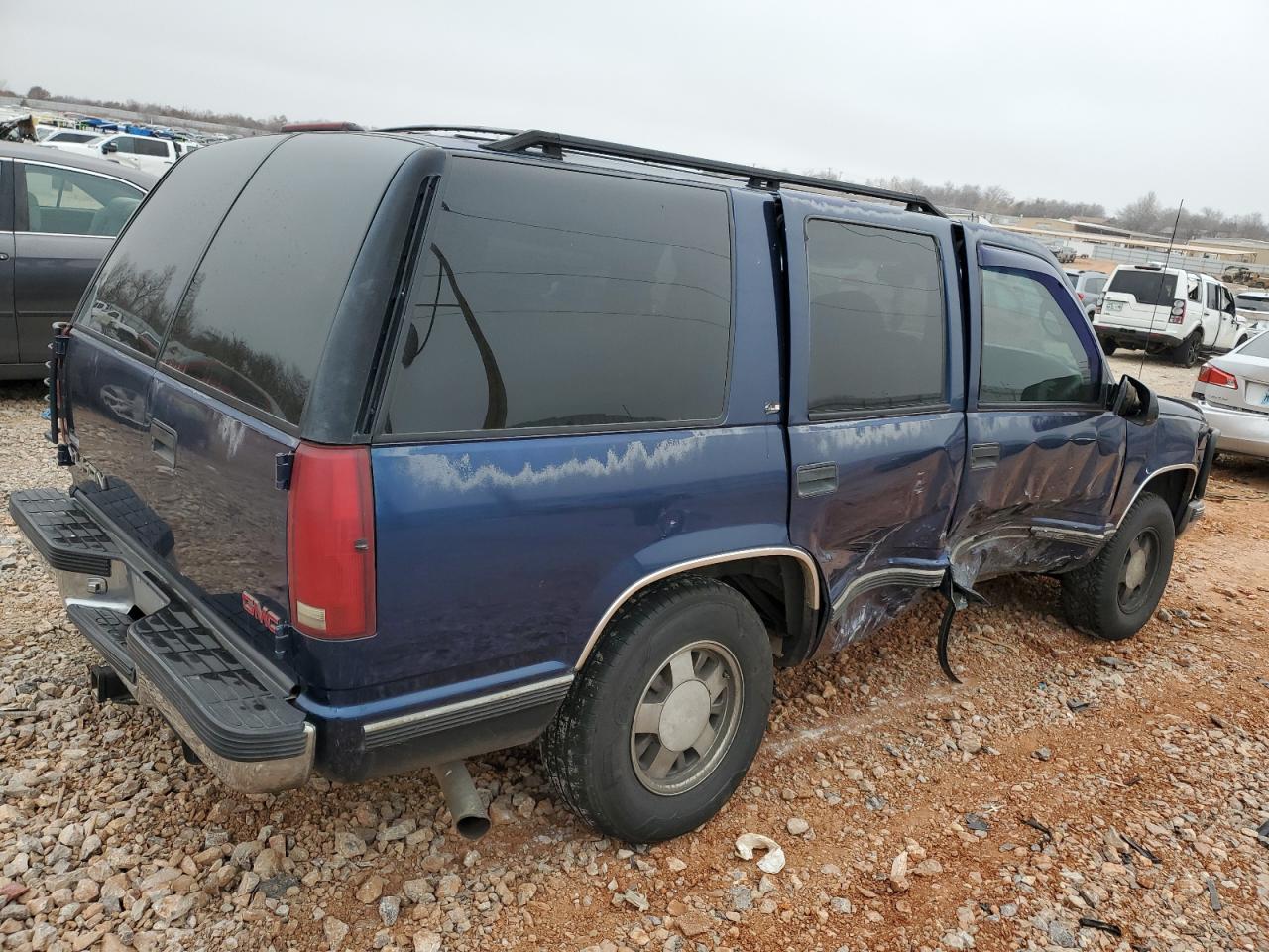 1999 GMC Yukon - Image 3