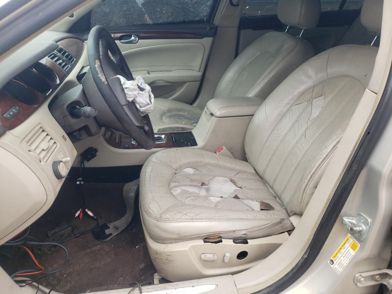 2007 Buick Lucerne - Image 7
