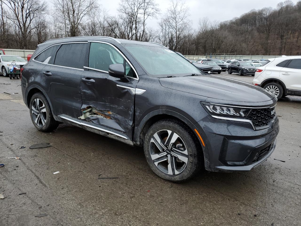 2023 Kia Sorento - Image 4