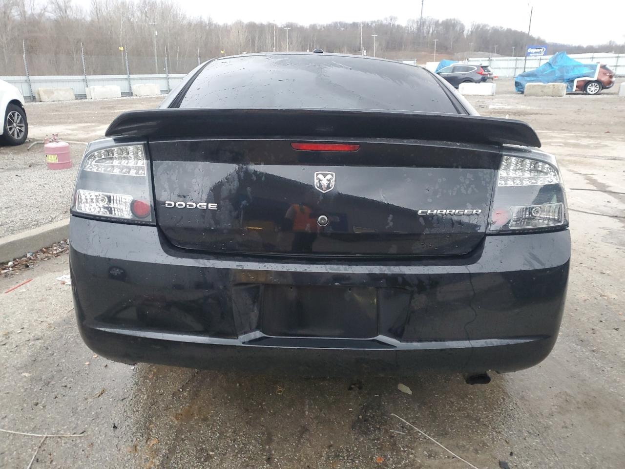 2010 Dodge Charger - Image 6