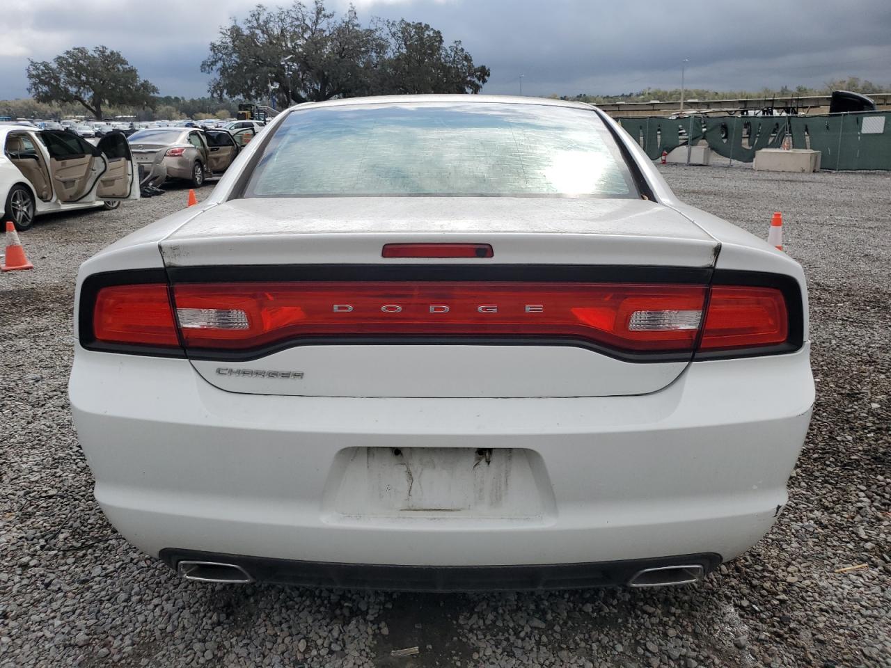2014 Dodge Charger - Image 6