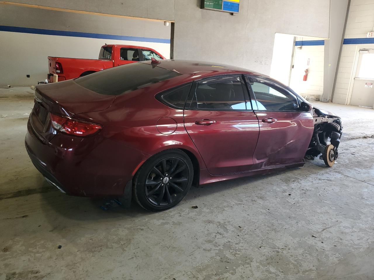 2015 Chrysler 200 - Image 3