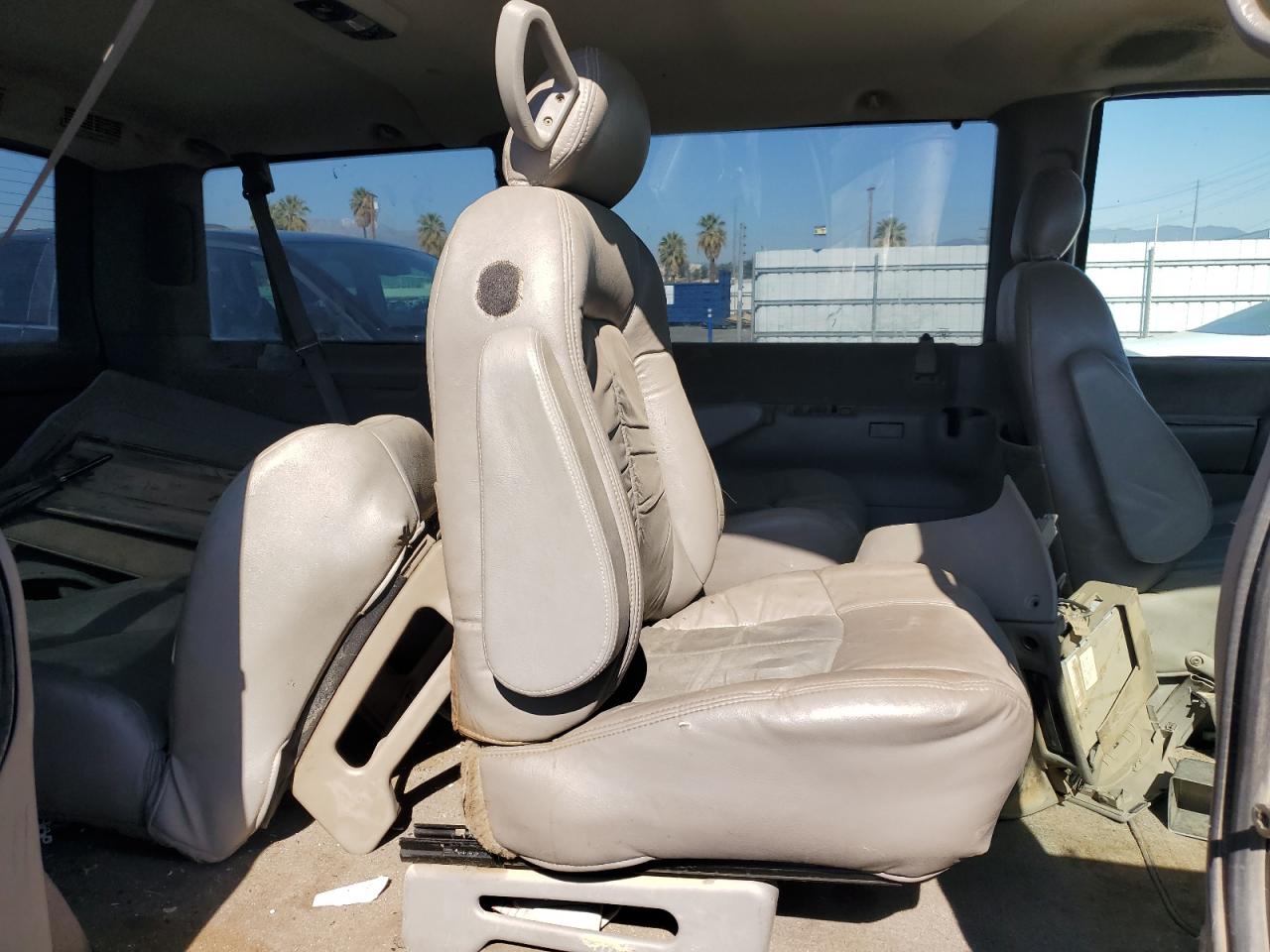 2004 Chevrolet Astro VIN: 1GNDM19X84B111571 Lot: 46376945