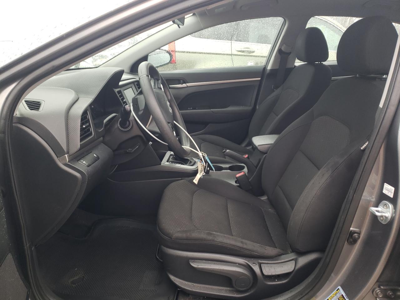 2019 Hyundai Elantra - Image 7