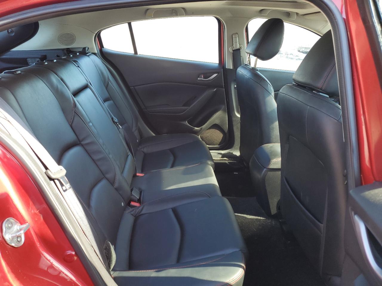 2014 Mazda 3 - Image 10