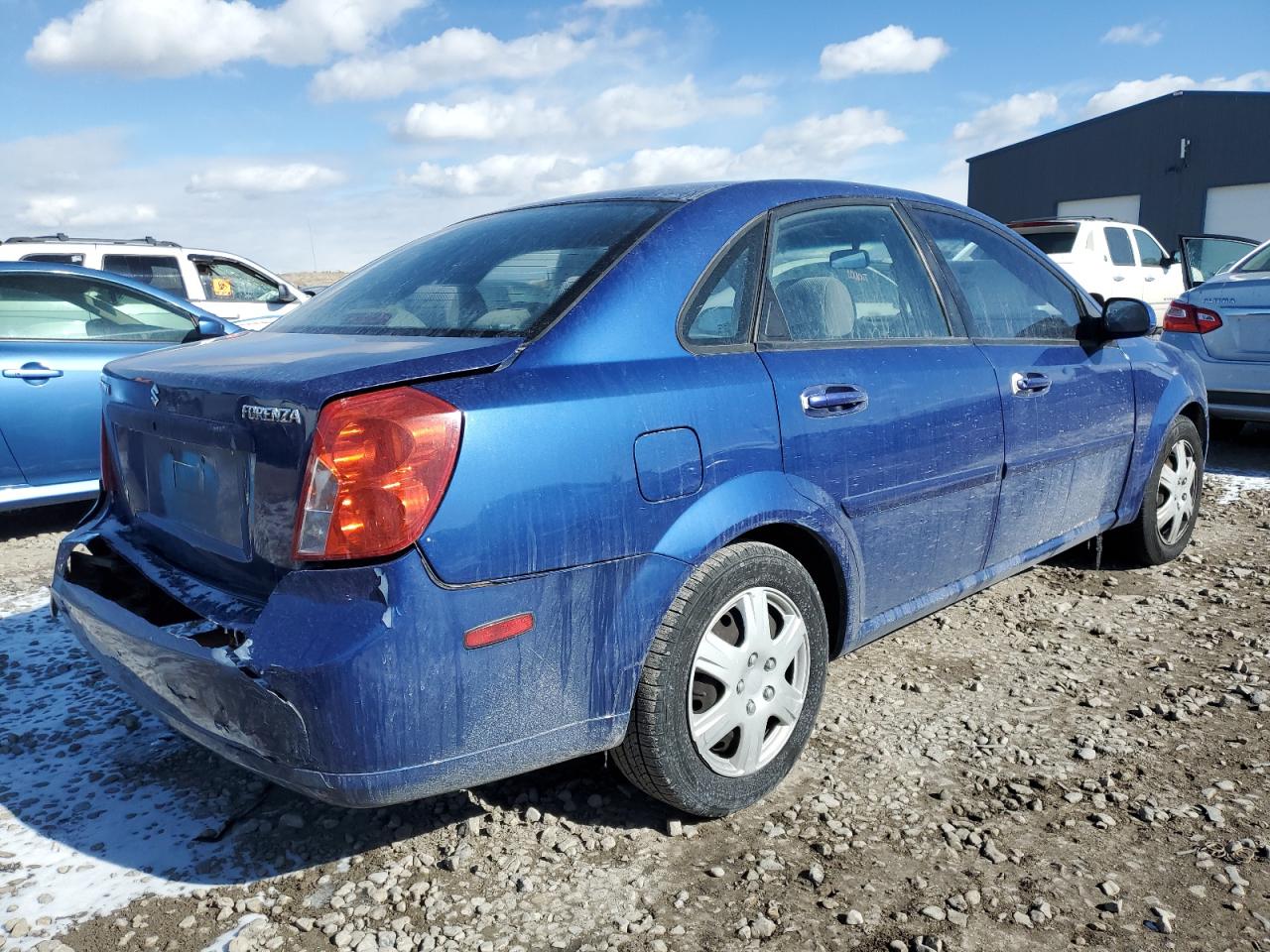 2006 Suzuki Forenza - Image 3