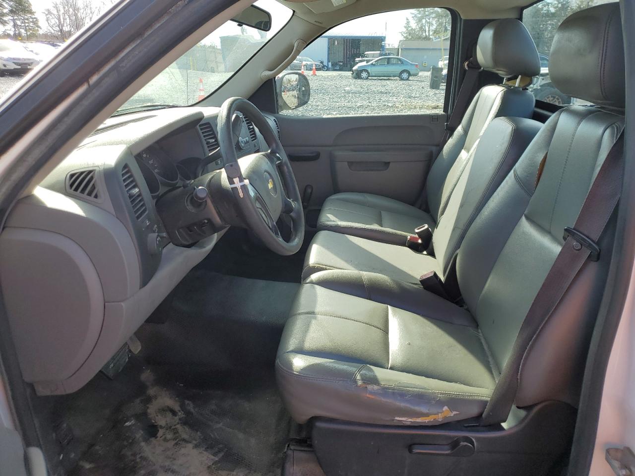 2012 Chevrolet Silverado - Image 7