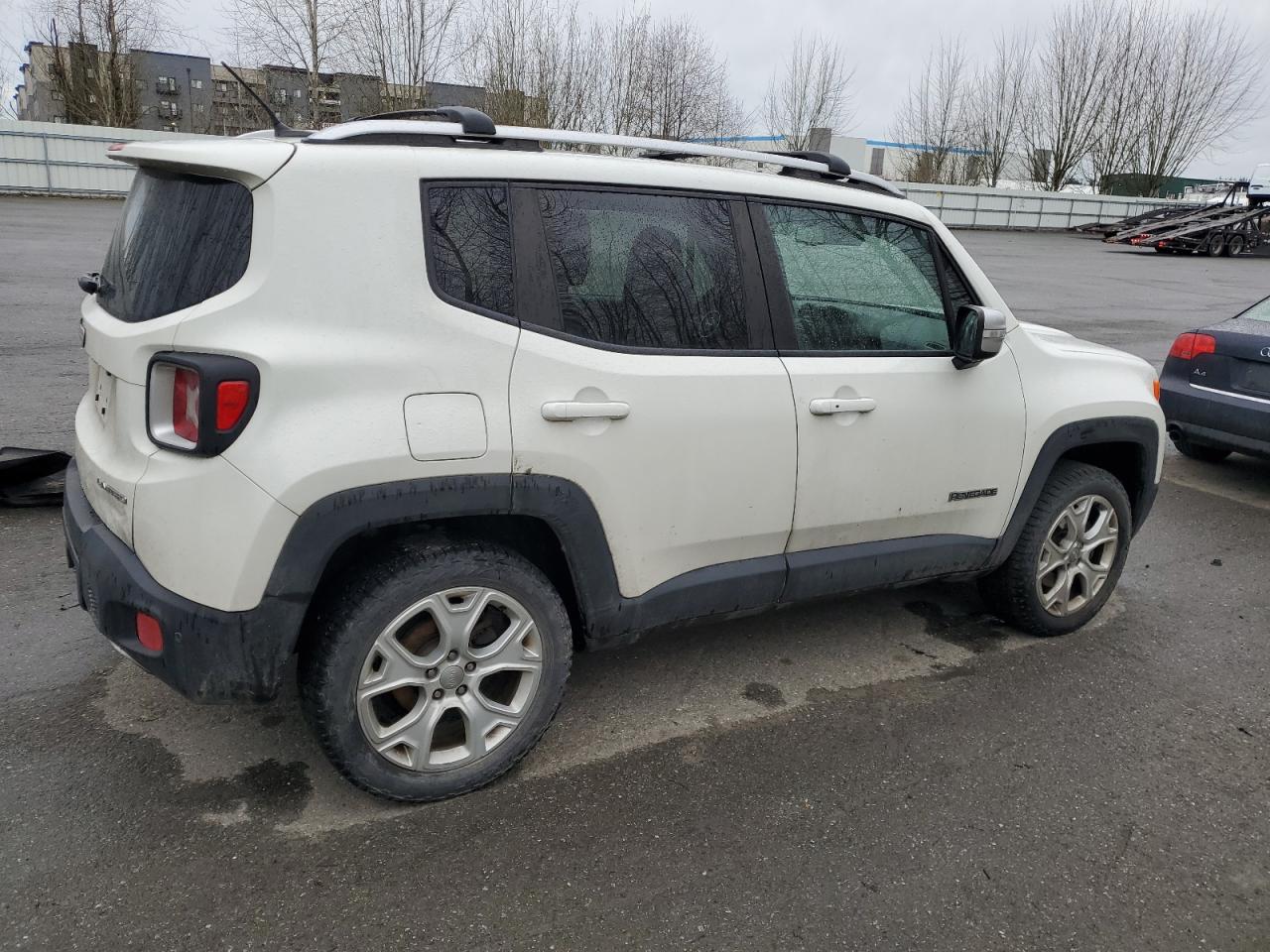 2017 Jeep Renegade - Image 3