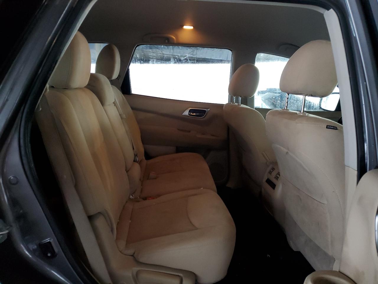 2016 Nissan Pathfinder - Image 11