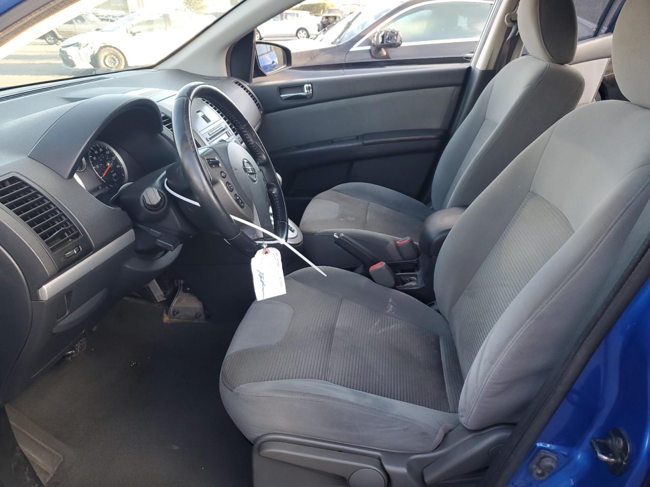 2010 Nissan Sentra - Image 7