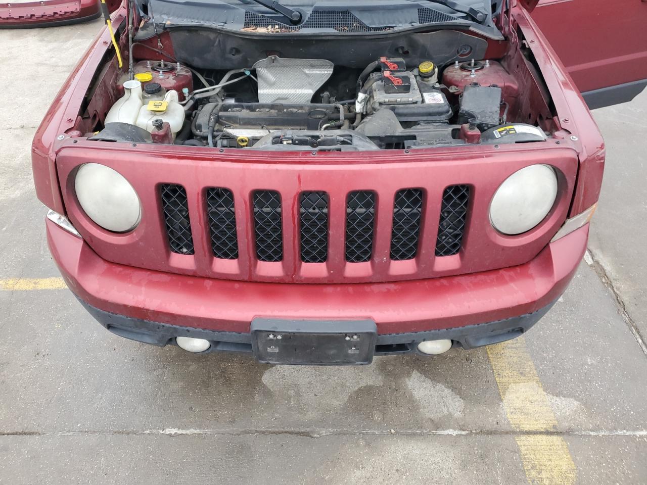 2014 Jeep Liberty (Patriot) - Image 11